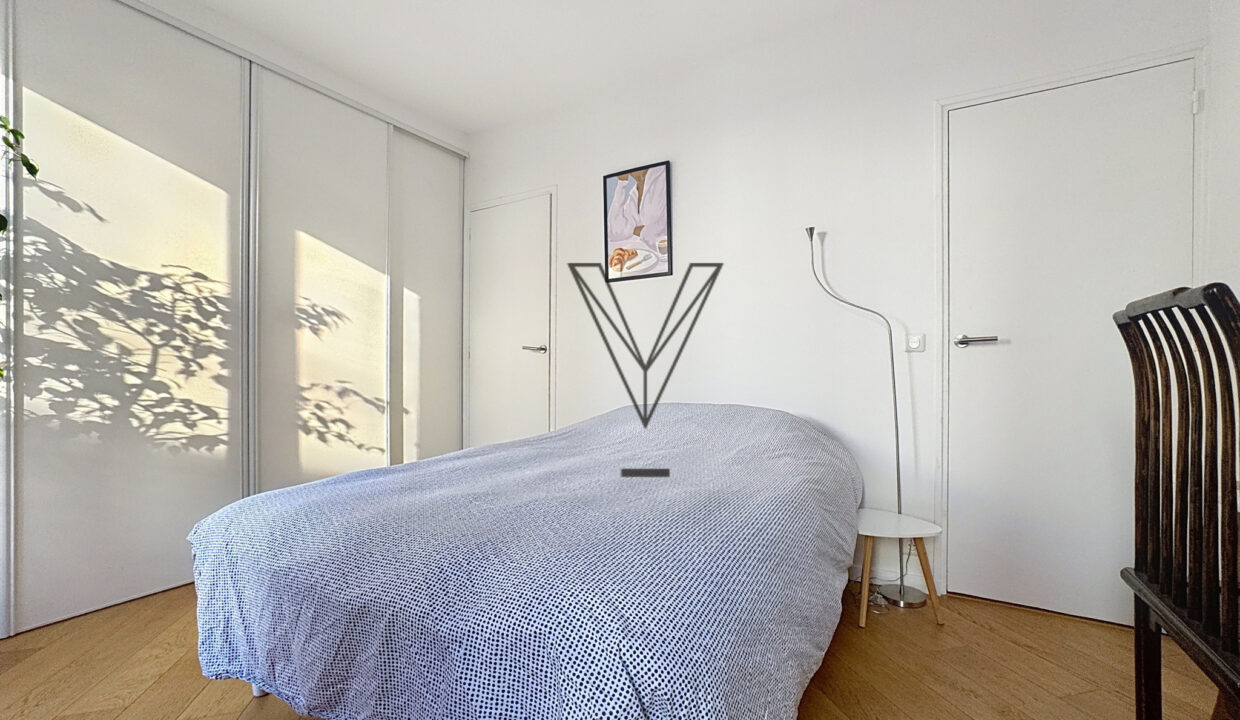 Appartement Familial Traversant   Quartier Montparnasse / Ru