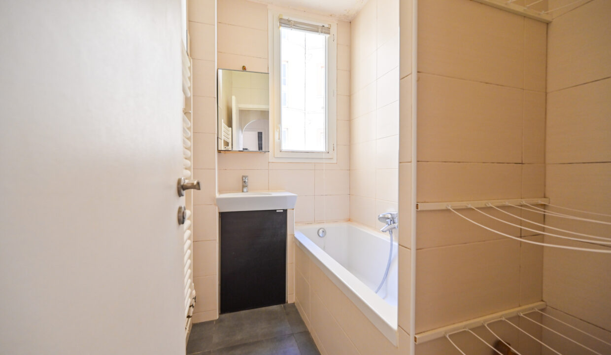 APPARTEMENT FAMILIAL DUGOMMIER