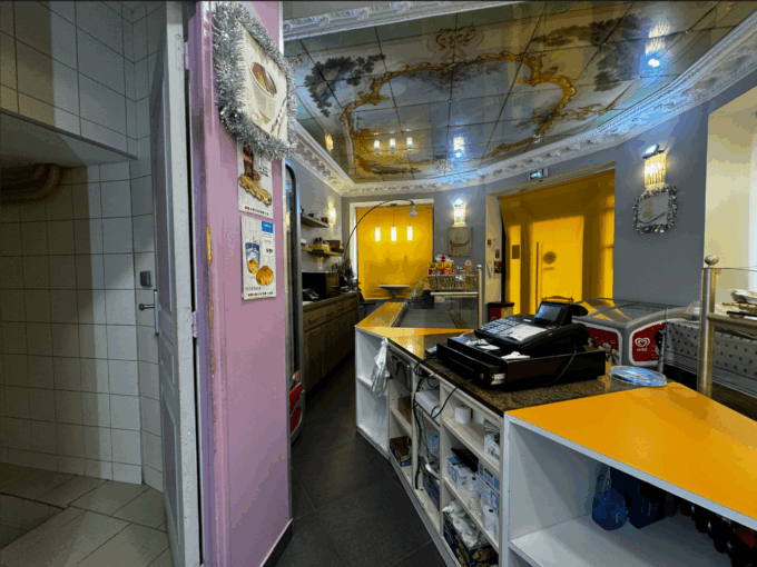 boutique dans le 75020 à Paris de 79.21m²