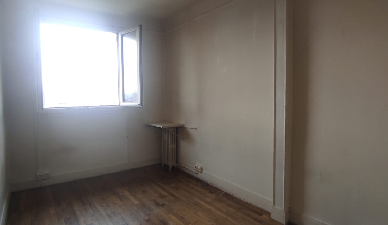 Paris XX-XI - Mo A. Dumas - Bld. de Charonne - Immeuble Art