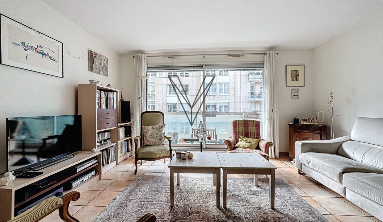 Appartement familial de prestige avec balcons et espaces ver