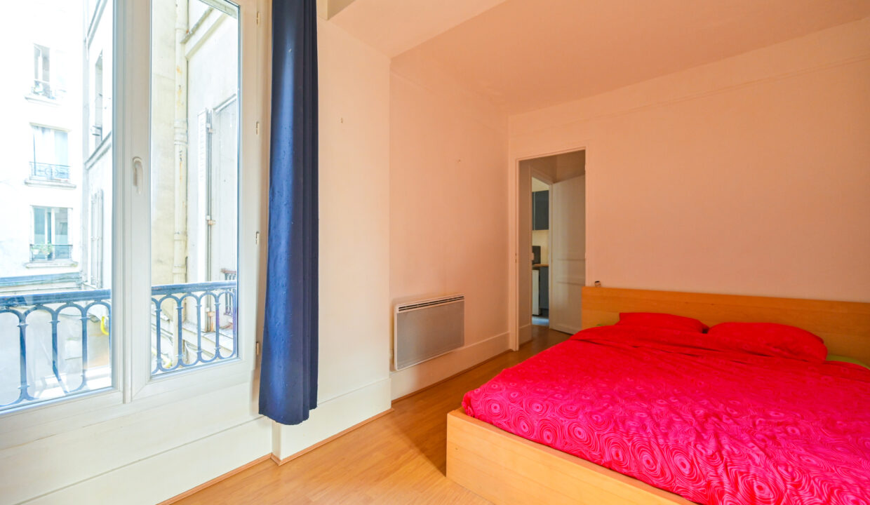 Paris XIème - Mo Charonne (L9) - Immeuble Parisien - Calme -