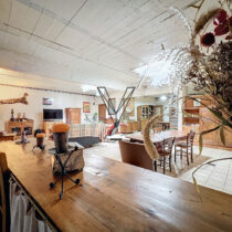 loft/atelier/surface dans le 75020 à Paris de 200m²