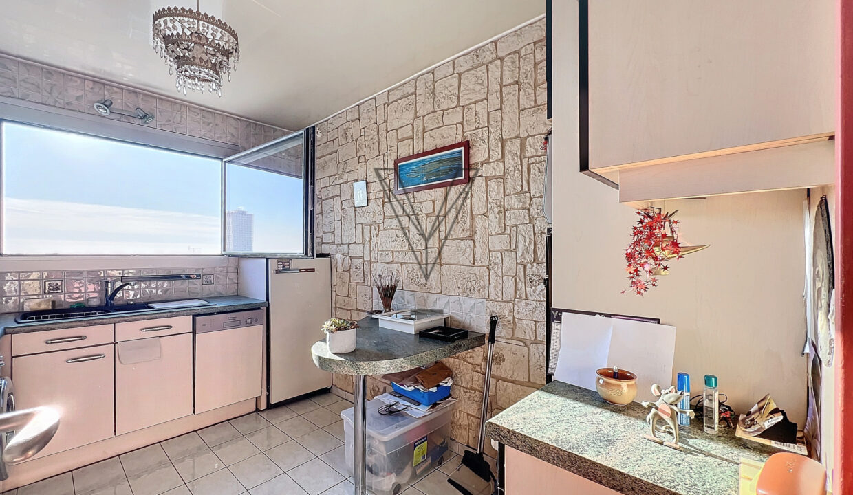 La Lune et le Soleil en vis-à-vis