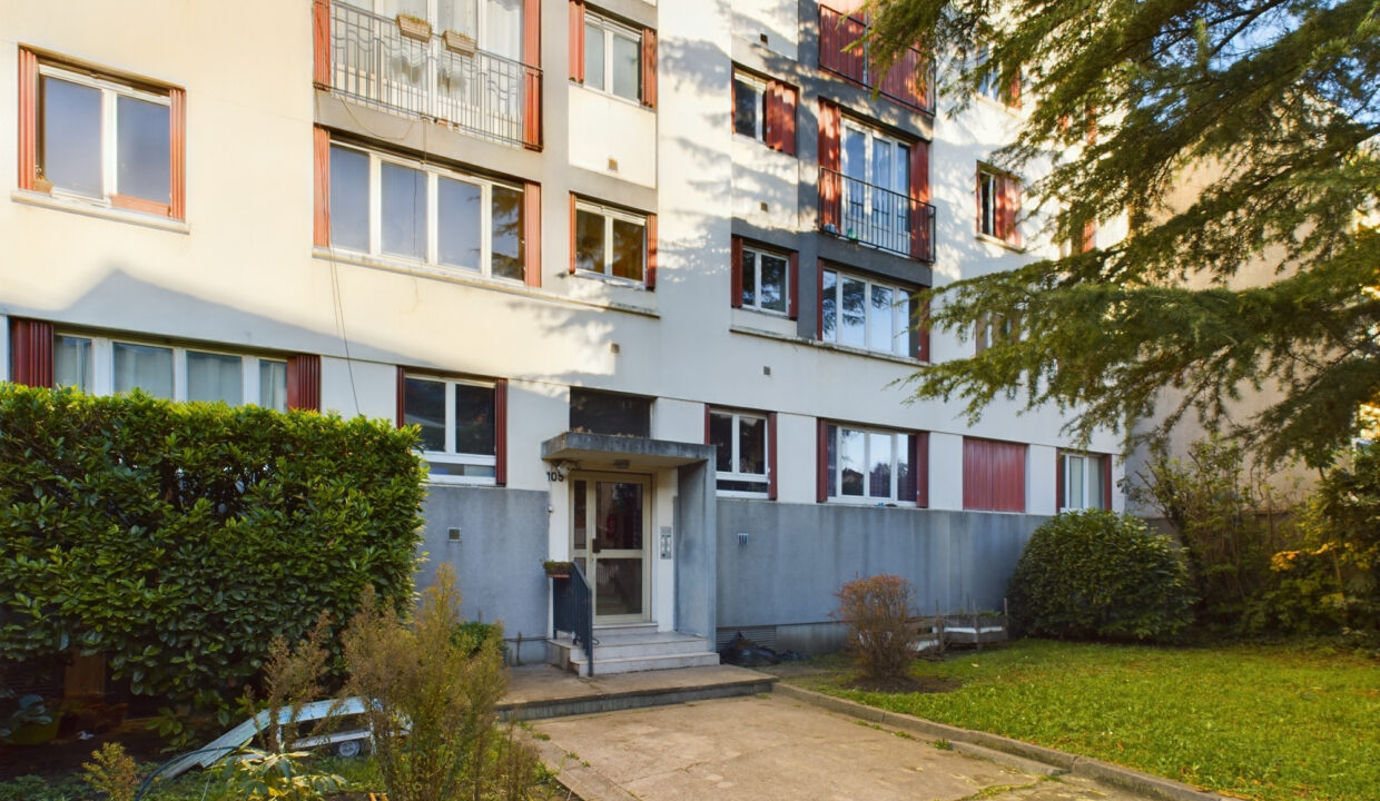 3 pièces Mairie de Montreuil / Murs à pêches