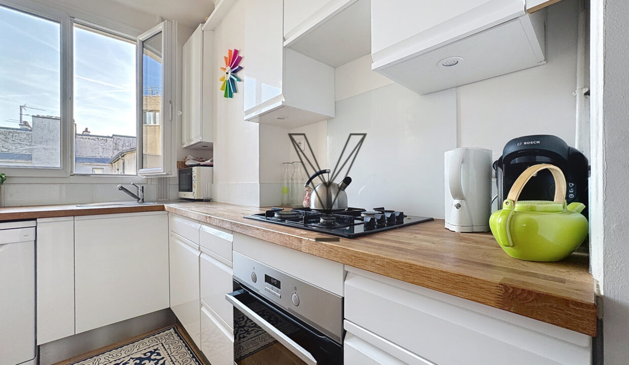 Appartement Familial Traversant   Quartier Montparnasse / Ru