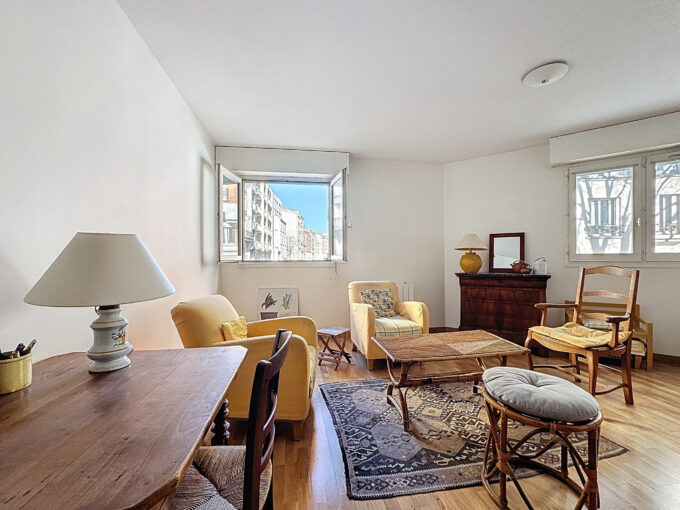 Bel appartement d’angle – 3 pièces