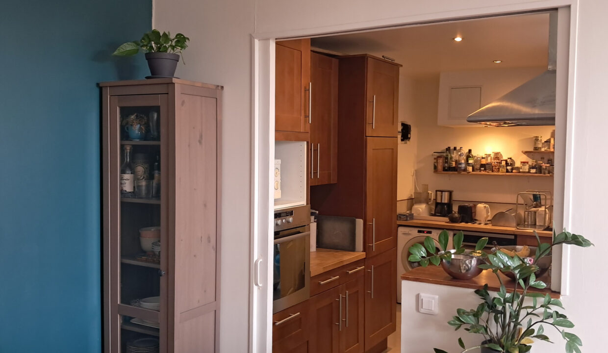 2 PIECES BAS MONTREUIL