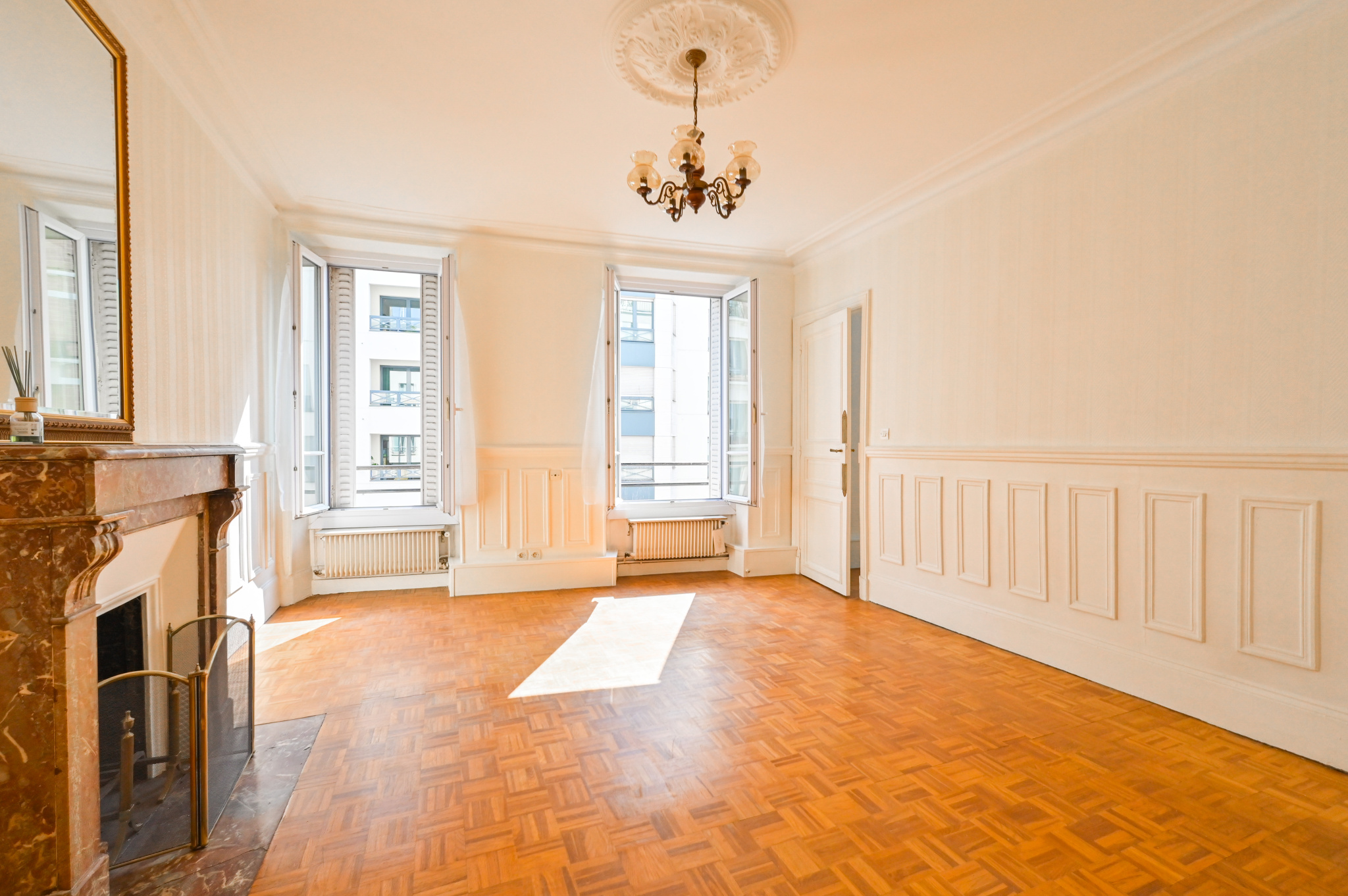 En exclusivité : Appartement de 3 pièces de 61m2 – Rue d’Avron