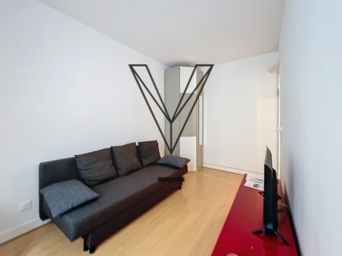 appartement dans le 75011 à Paris de 16.79m²