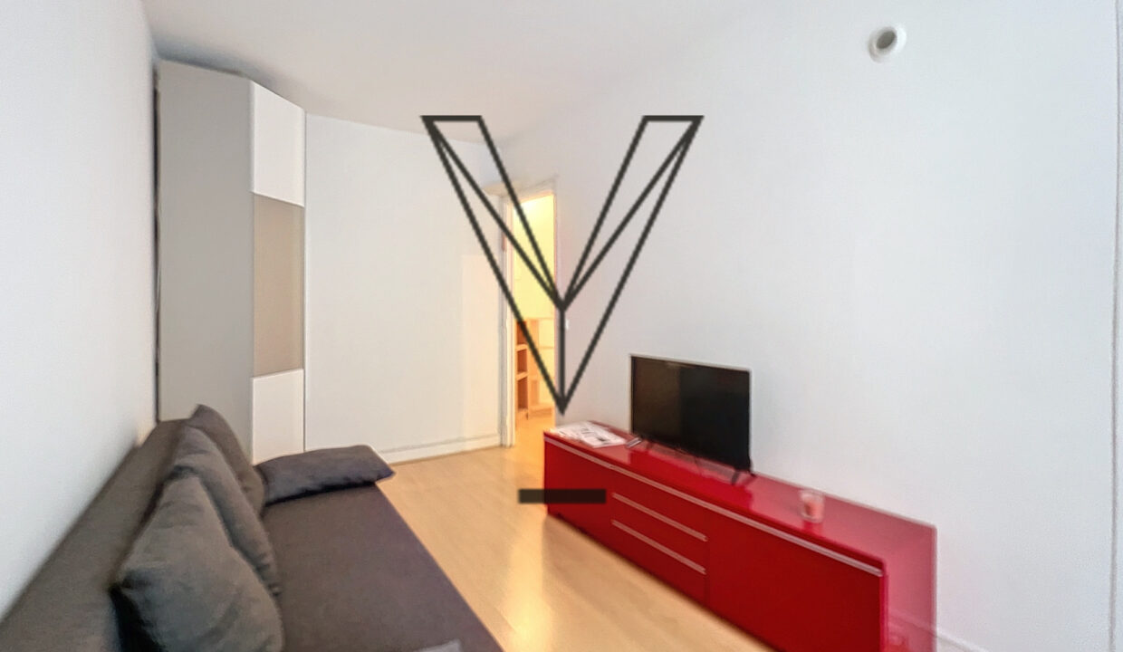 Studio lumineux proche Square Gardette