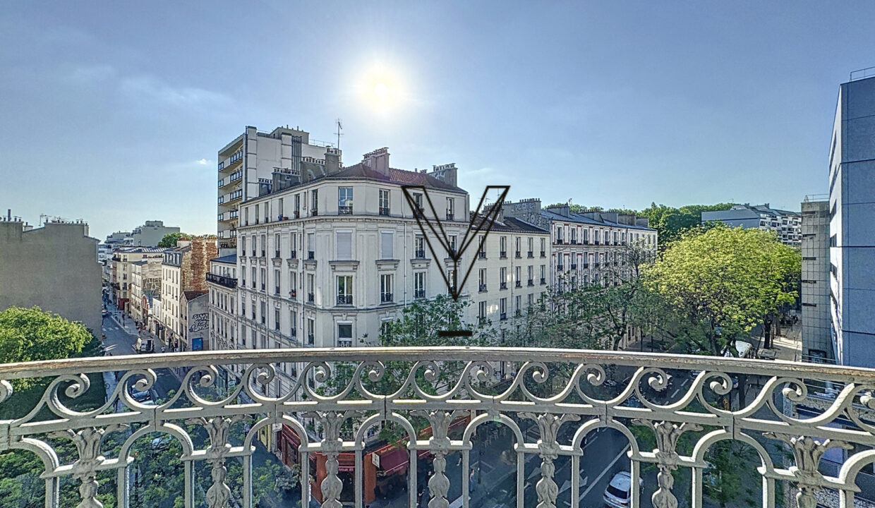 Superbe appartement 3 pièces traversant au 5ème étage avec a