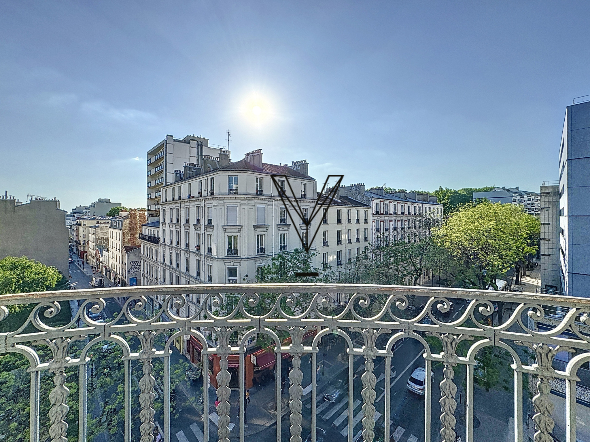 Superbe appartement 3 pièces traversant au 5ème étage