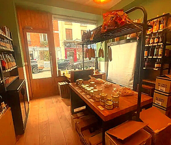 local dans le 75011 à Paris de 22.28m²