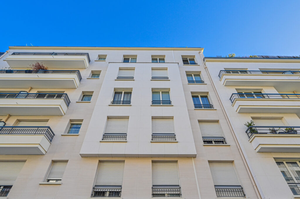 PARIS XII – Professions libérales – Bureau – PMR