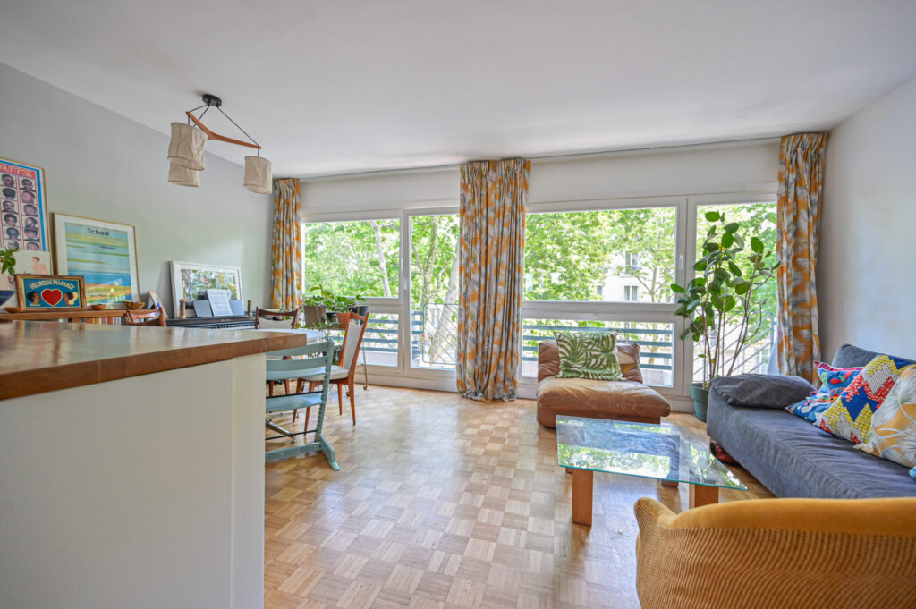 AVENUE PHILIPPE AUGUSTE – Paris XIème –  4  pièces – 3 chamb