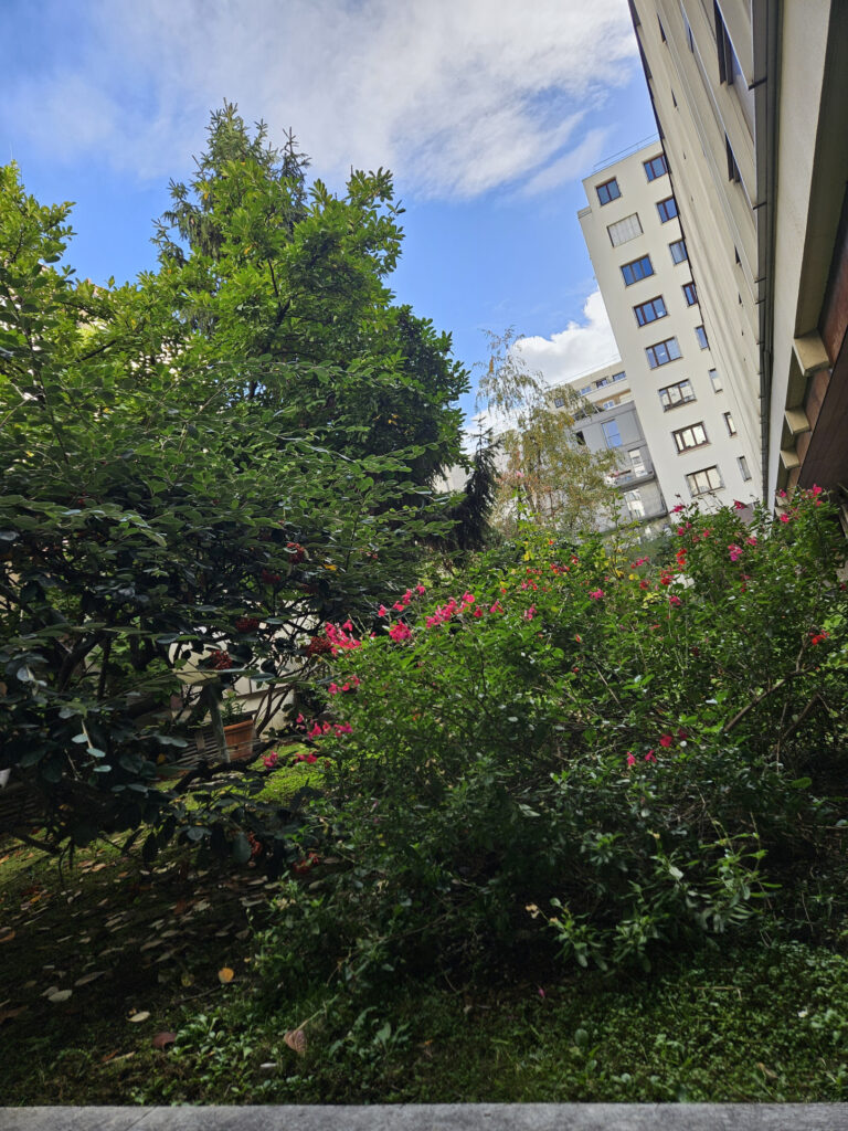 PARIS 20   Place de Reunion   Charmant studio de 31,56m2
