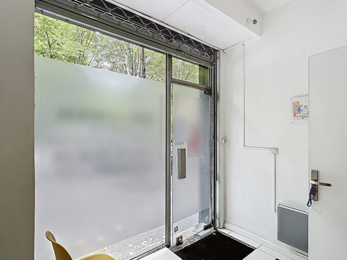 local dans le 75020 à Paris de 17.9m²