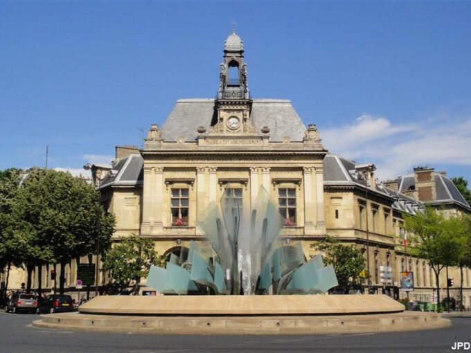 loft/atelier/surface dans le 75020 à Paris de 200m²
