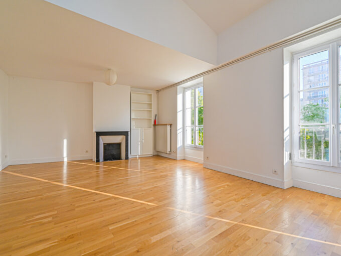 appartement dans le 75012 à Paris de 129.75m²