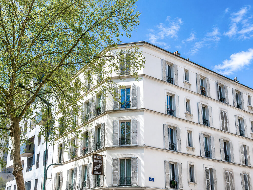 2 pièces lumineux   entièrement rénové